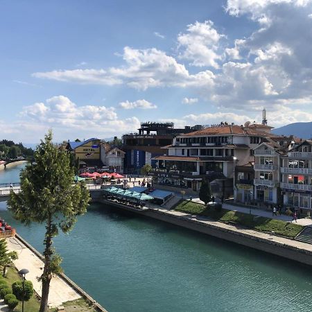 Apartment N & N Struga Luaran gambar