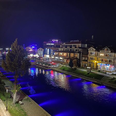 Apartment N & N Struga Luaran gambar